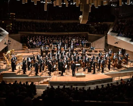 Arnold Schoenberg: Concerto for Violin, Verklärte Nacht, Jacob's Ladder Recording Review – An Engaging and Notable Release