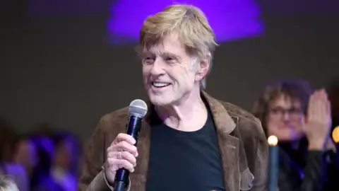 Robert Redford: The Captivating Actor With an Charisma Lit Up The Film Industry
