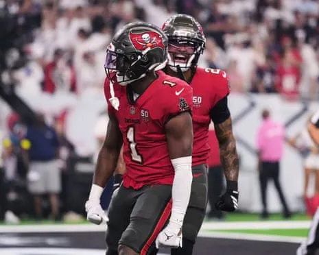 Last-Minute Baker Mayfield Heroics Delivers Thrilling Triumph Over Texans