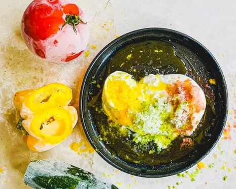 How to Transform Spare Fruit and Veg into a Chilled Accompaniment – Instructions