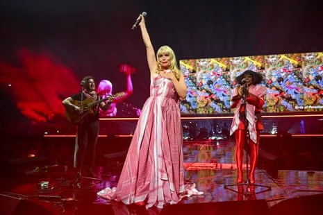 Together for Palestine: Star-Studded Concert Unites Benedict Cumberbatch and Others for Palestinian Support