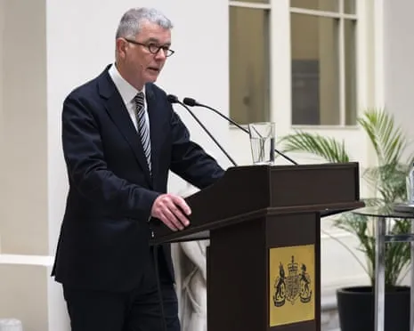Departing UK Intelligence Chief Claims Putin Has ‘Taken On Too Much’ in the Ukrainian Conflict