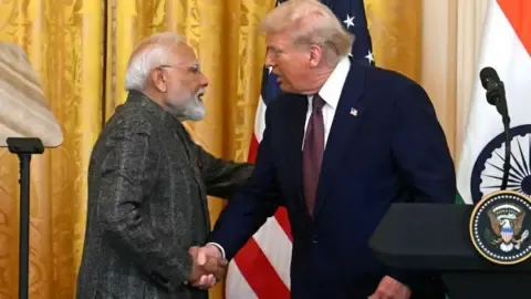 India and United States Pursue Breakthrough in Day-Long Trade Talks